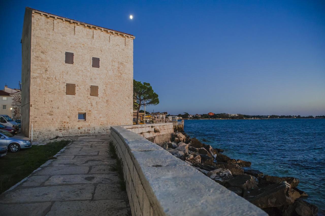 Apartment Old Town Umag Exterior photo