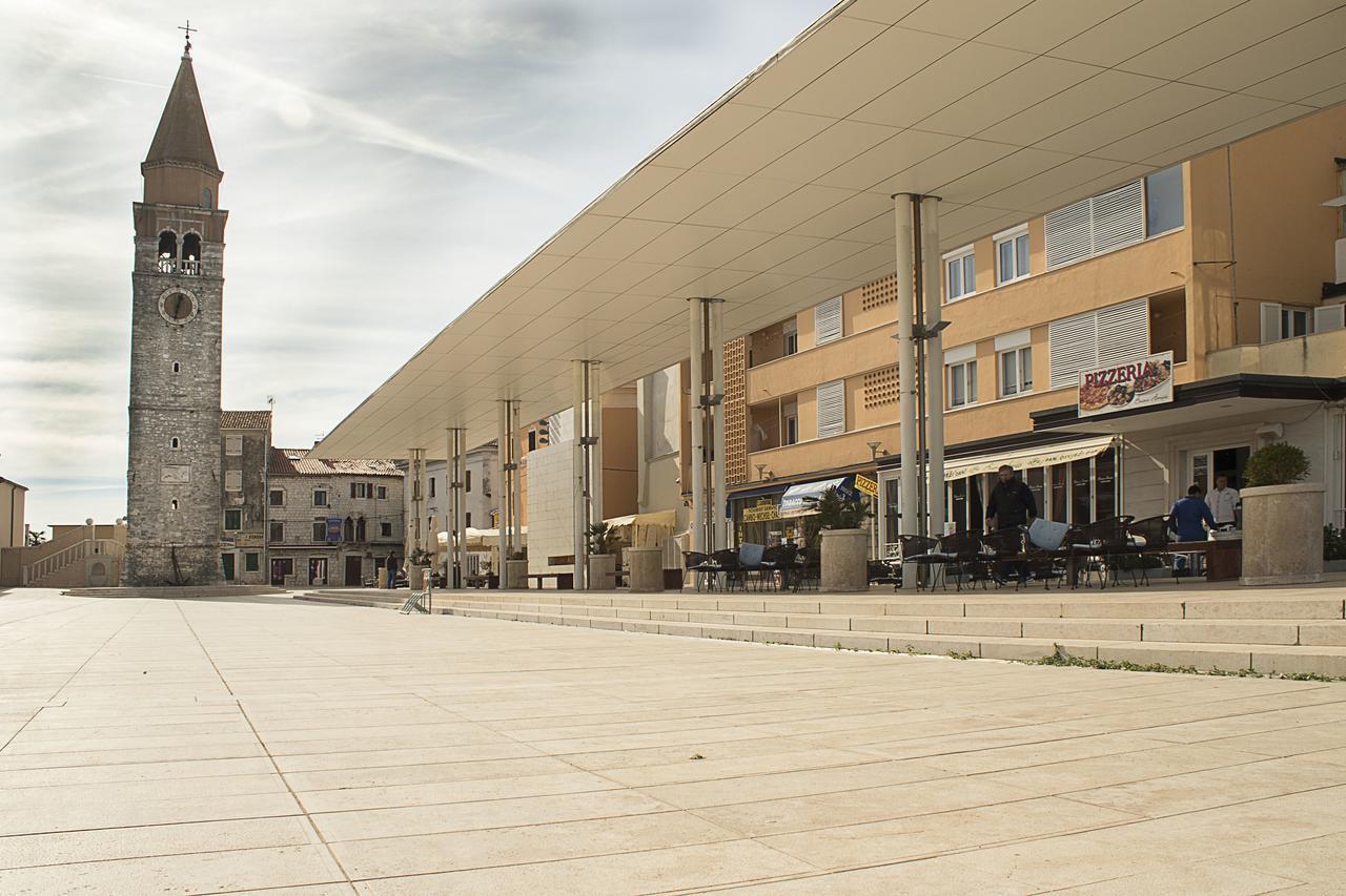Apartment Old Town Umag Exterior photo