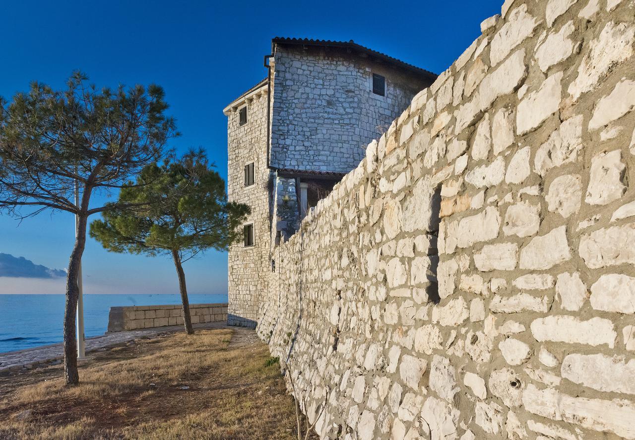 Apartment Old Town Umag Exterior photo